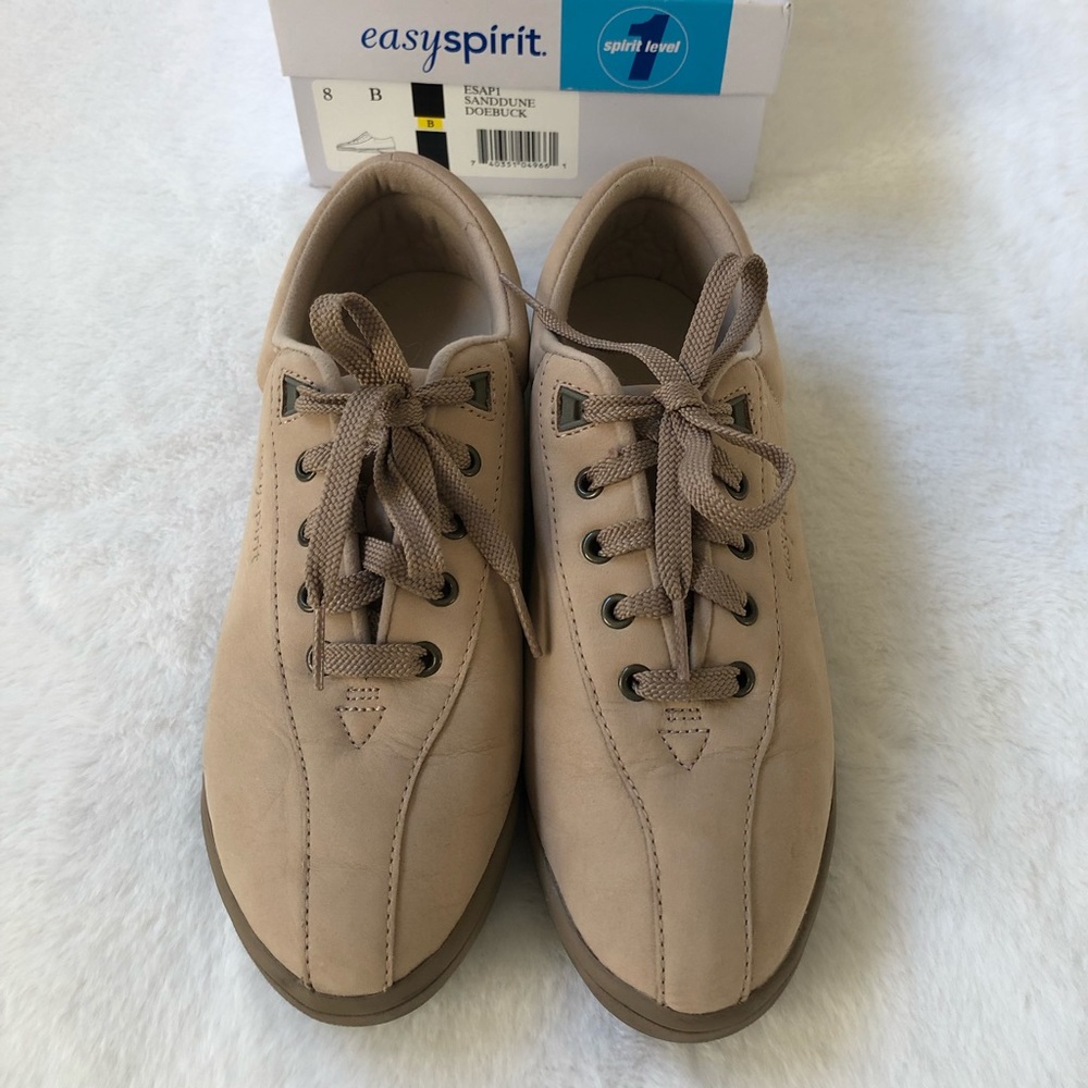Easy Spirit A1 Anti Gravity Walking Shoes